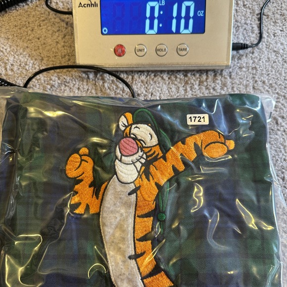 Vintage Walt Disney World Tigger Plaid Flannel Nightshirt Sleep Oversized Green - Picture 7 of 7